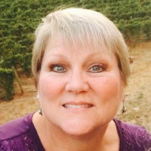 Meet your Posher, Shelly